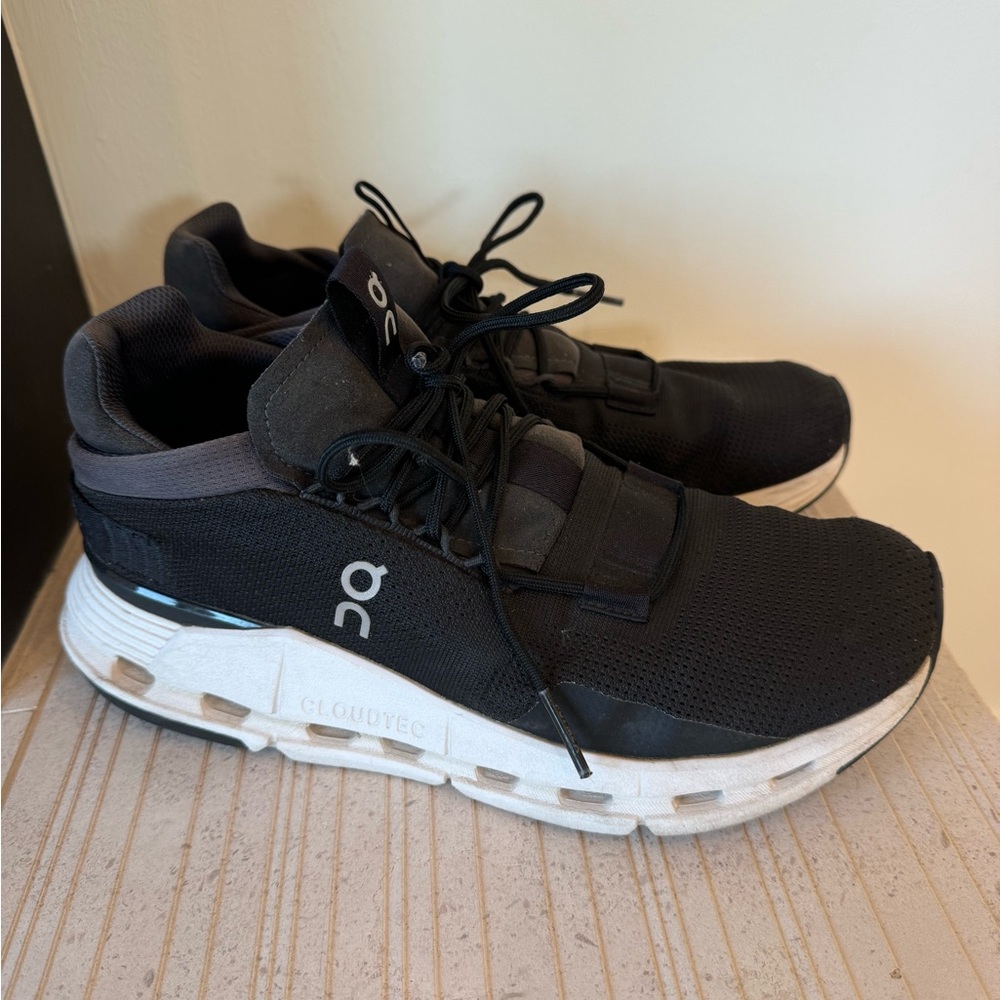 On Cloud Nova sneakers